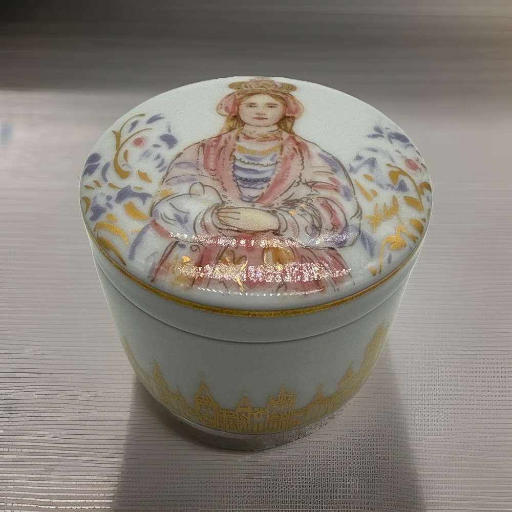Hibel Vertu Collection Princessa Porcelain Trinket Box Lid Rosenthal Group